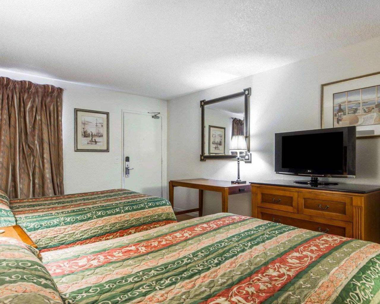 Rodeway Inn Vallejo Ngoại thất bức ảnh