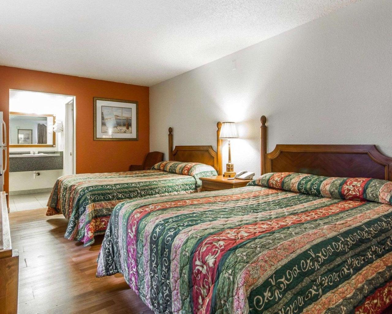 Rodeway Inn Vallejo Ngoại thất bức ảnh