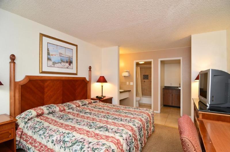 Rodeway Inn Vallejo Ngoại thất bức ảnh